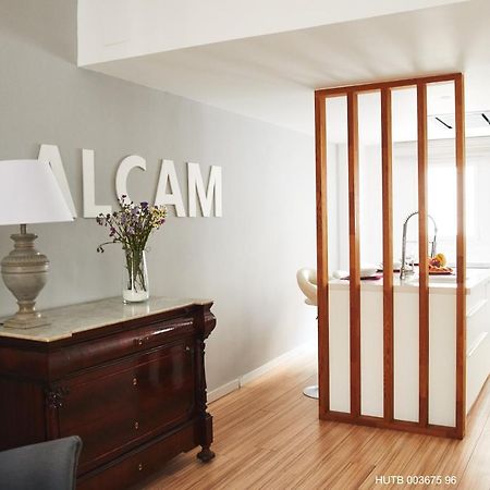 Alcam Alio Cine Apartment Barcelona Luaran gambar