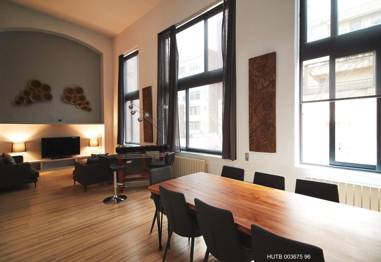 Alcam Alio Cine Apartment Barcelona Luaran gambar