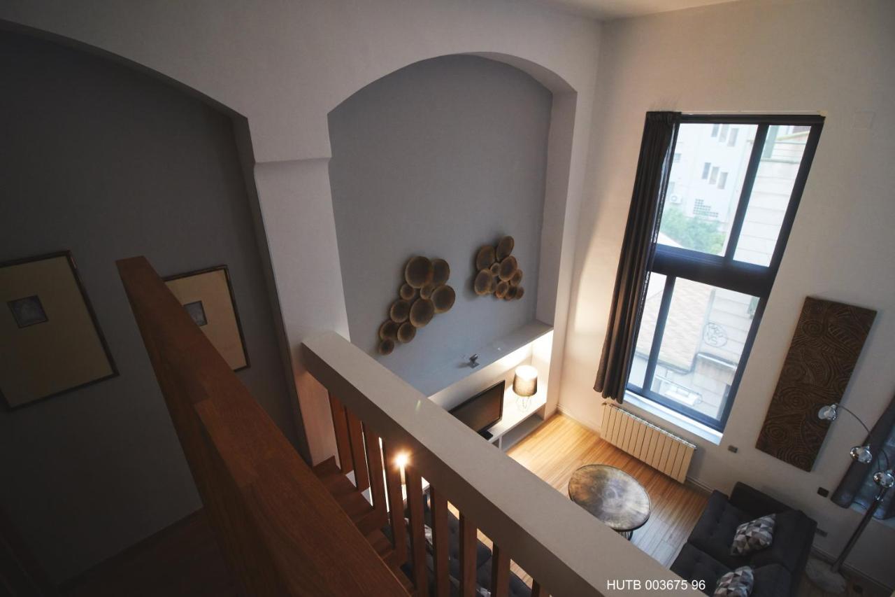 Alcam Alio Cine Apartment Barcelona Luaran gambar