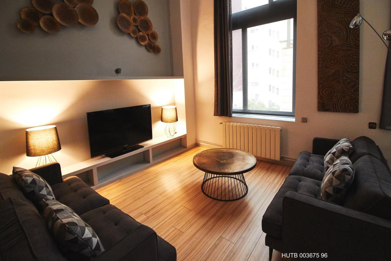 Alcam Alio Cine Apartment Barcelona Luaran gambar