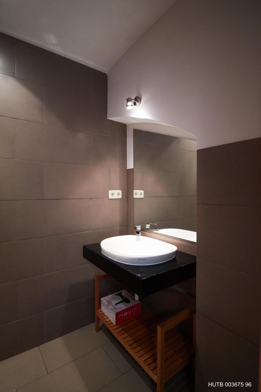 Alcam Alio Cine Apartment Barcelona Luaran gambar