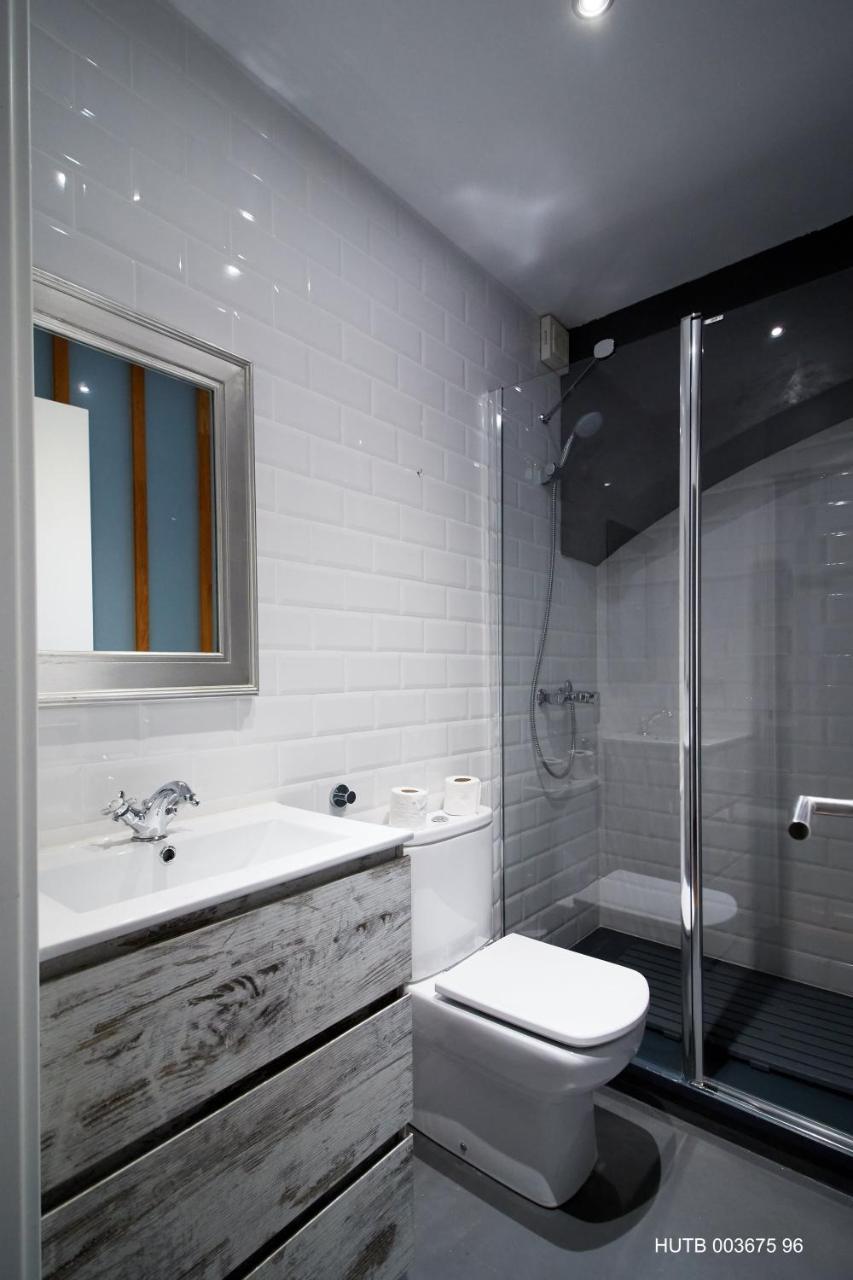 Alcam Alio Cine Apartment Barcelona Luaran gambar
