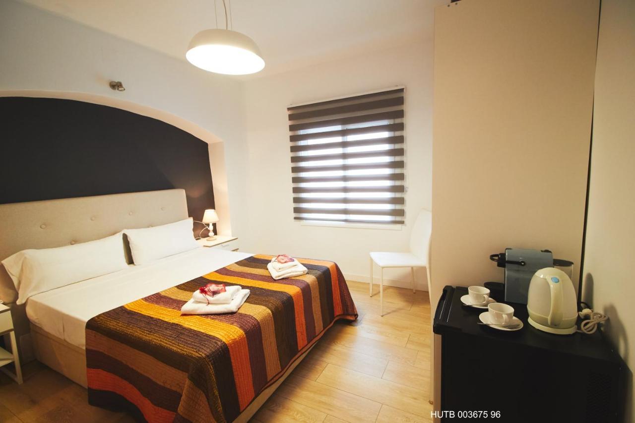 Alcam Alio Cine Apartment Barcelona Luaran gambar